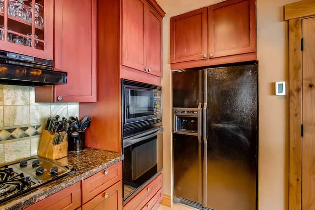 Room, 2 Bedrooms (Plaza, 2 Bath 5 Peak)