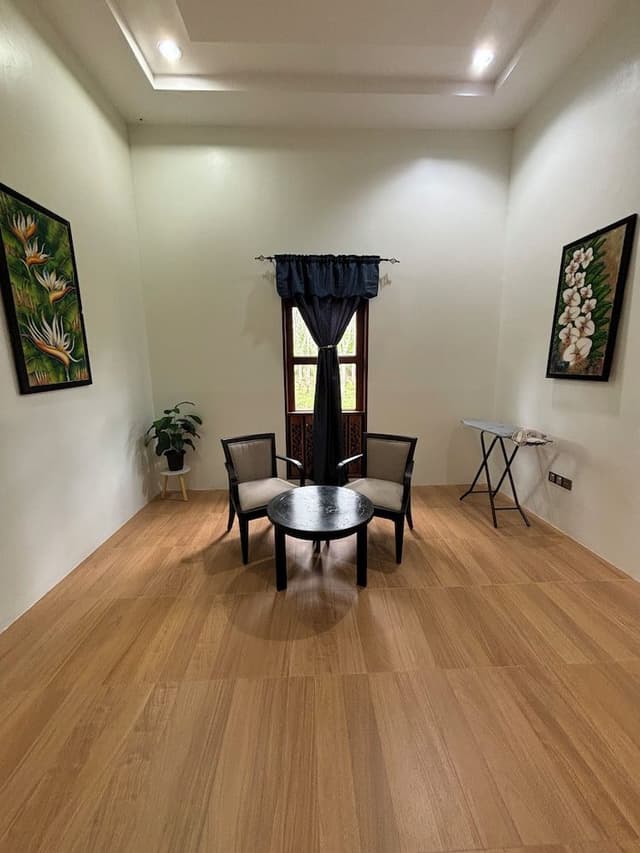 Exclusive Bungalow