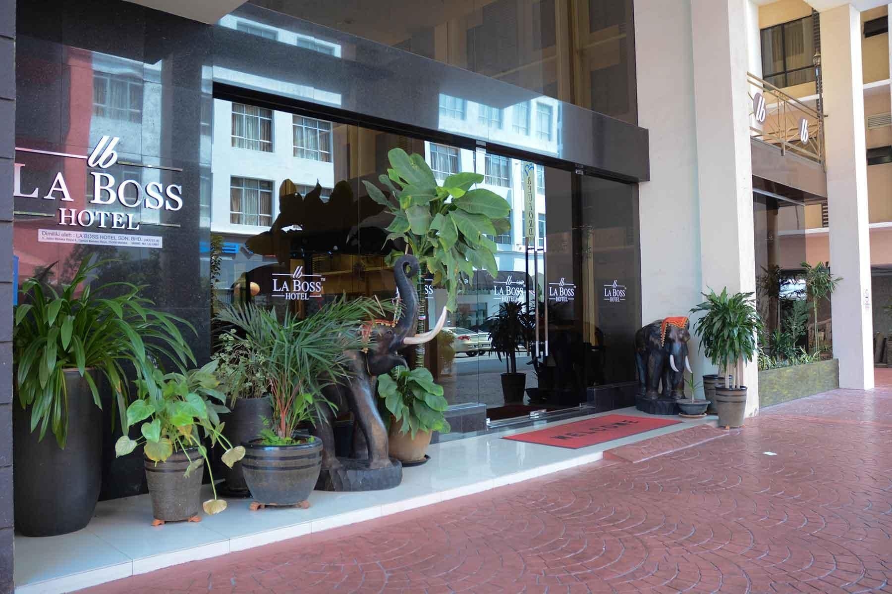 ลา บอส โฮเต็ล (La Boss Hotel)2