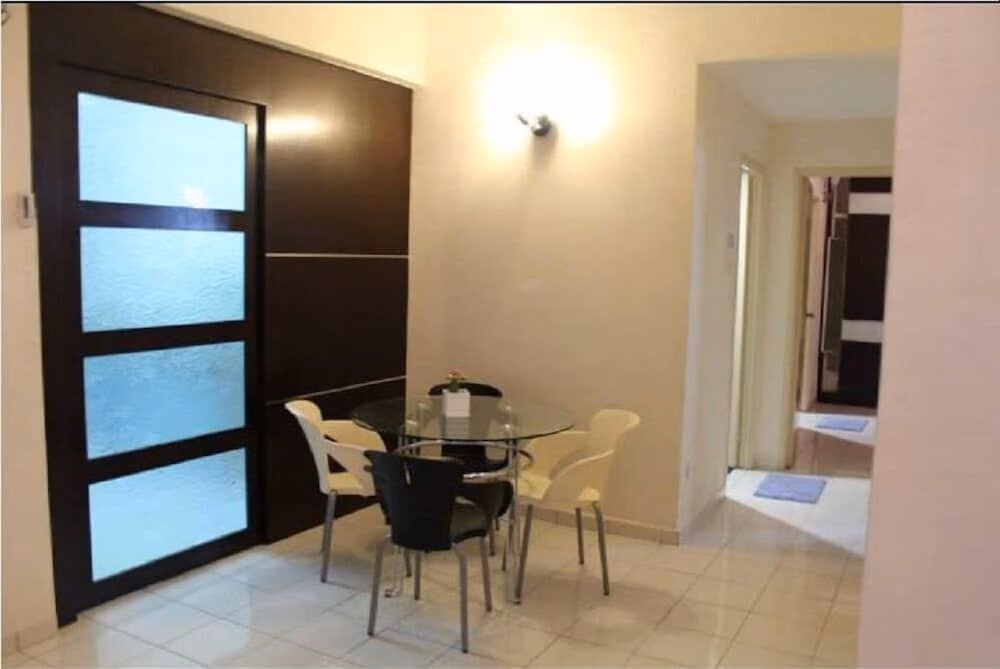 Putra Place Home Inn4
