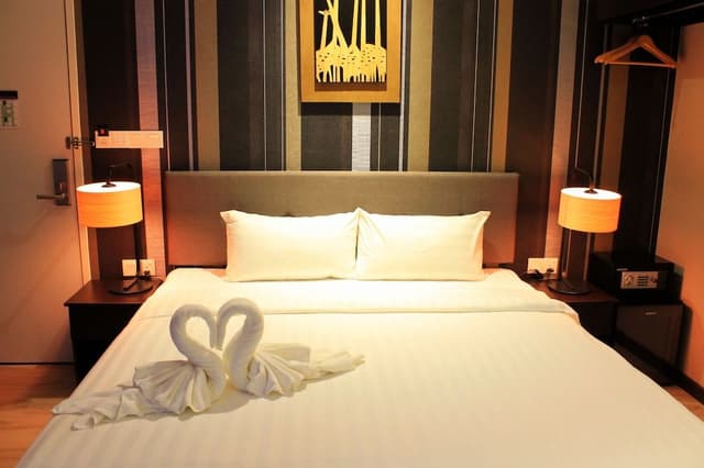 Premium Room, 1 King Bed