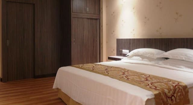 Superior Room, No Windows