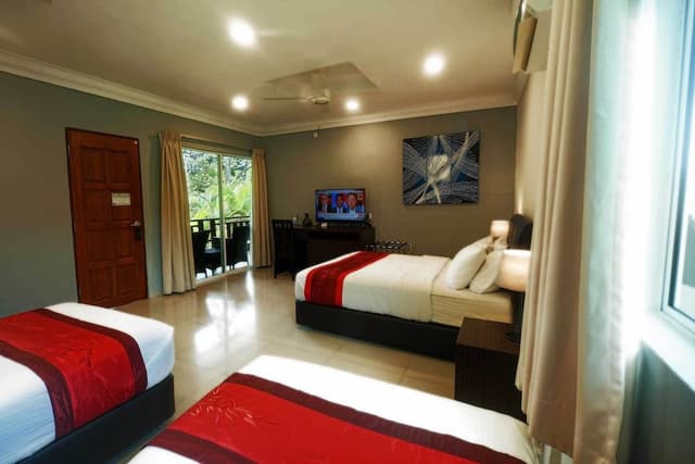 Deluxe Quadruple Room (with A/C)