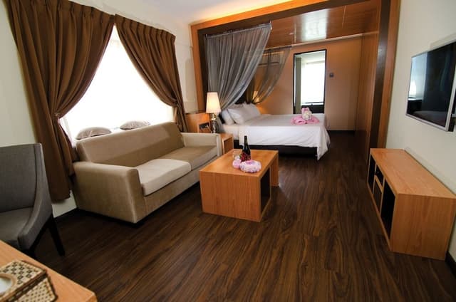 Suite, 1 King Bed