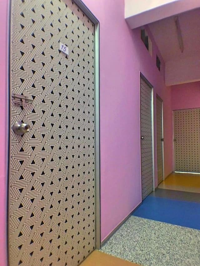 Basic Shared Dormitory, Women only