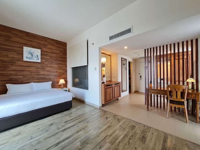 Swan Suite