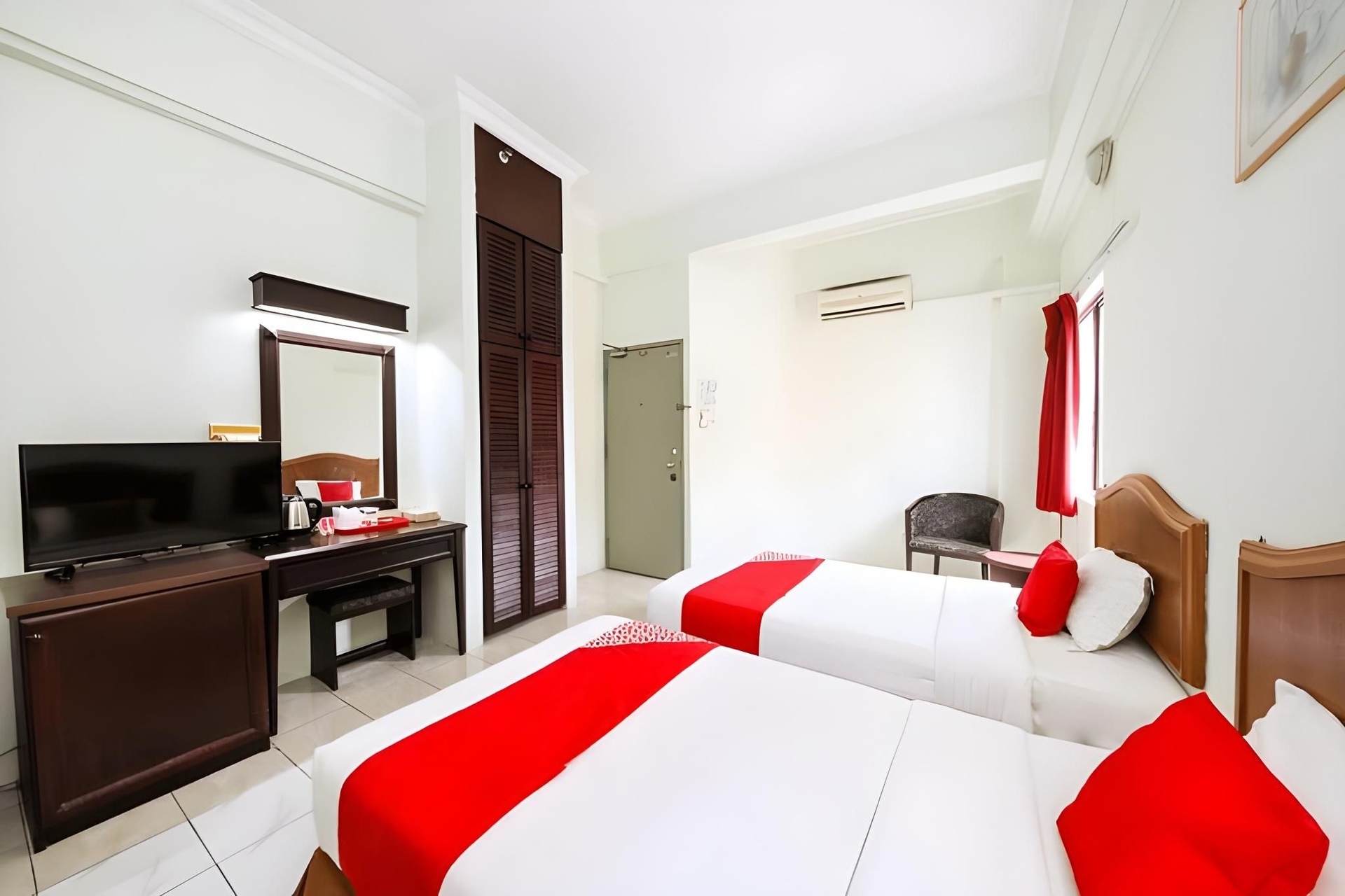 Grand Supreme Hotel4