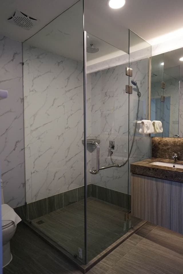 Deluxe Studio, 1 King Bed with Sofa bed, Non Smoking