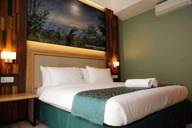 Traditional Room, 1 King Bed, Non Smoking