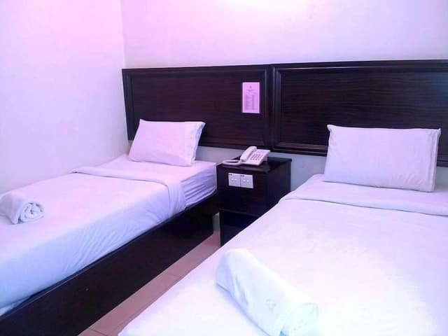 Standard Twin Room