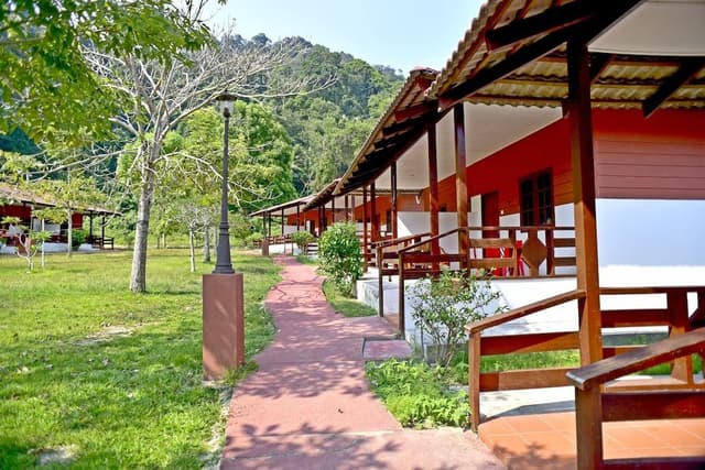 Family Villa (with Balcony)