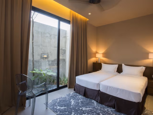 Deluxe Twin Room