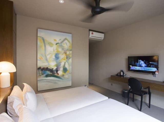 Deluxe Twin Room