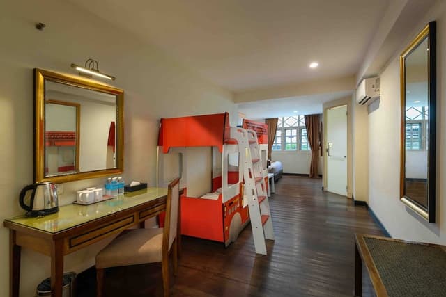 Superior Family Kids Room