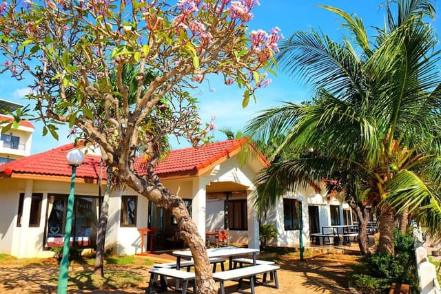 3-Bedroom Sea View Villa