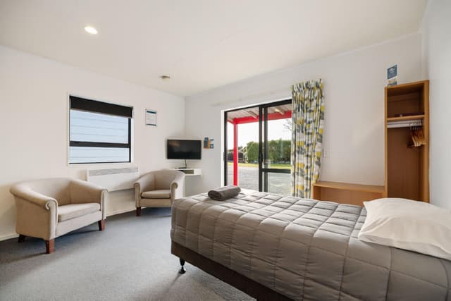 Superior Unit - Sleeps 3