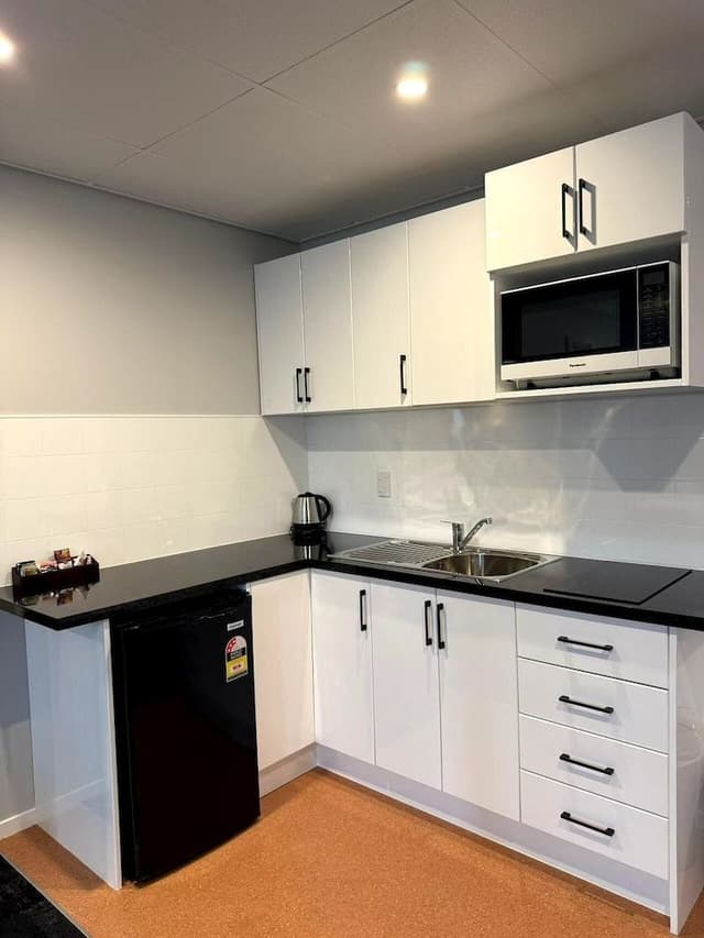 1 Bedroom Unit
