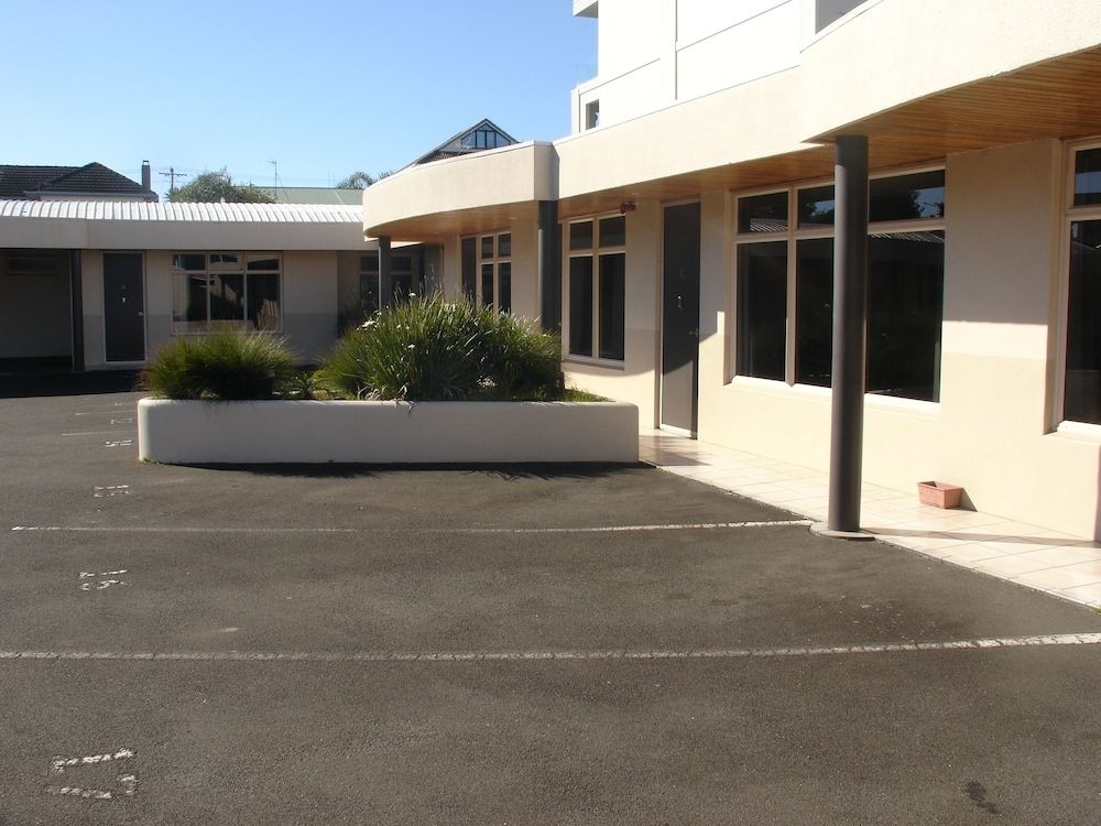 Pacific Motor Inn2