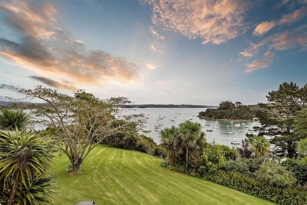 Matauwhi Bay Manor2