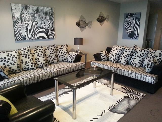 One-Bedroom Suite