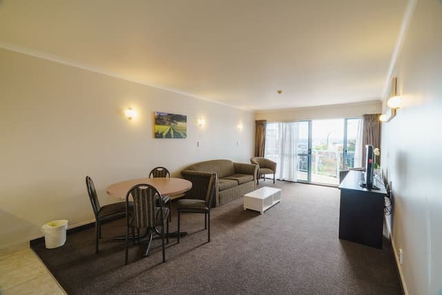 Suite, 2 Bedrooms