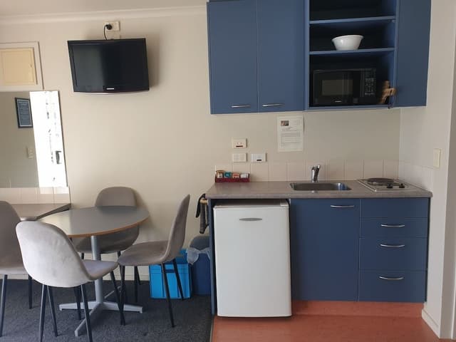 Deluxe One Bedroom for 4
