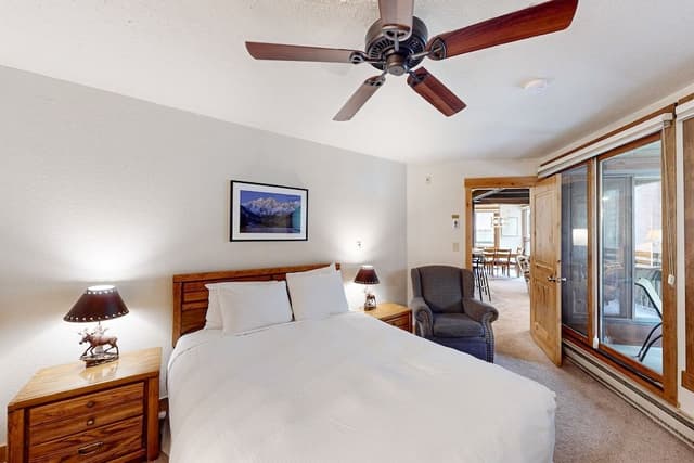 Condo, 3 Bedrooms