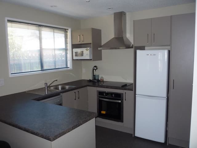 Townhouse 2 Bedrooms