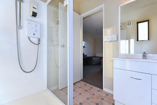 Two Bedroom Apartment Pet