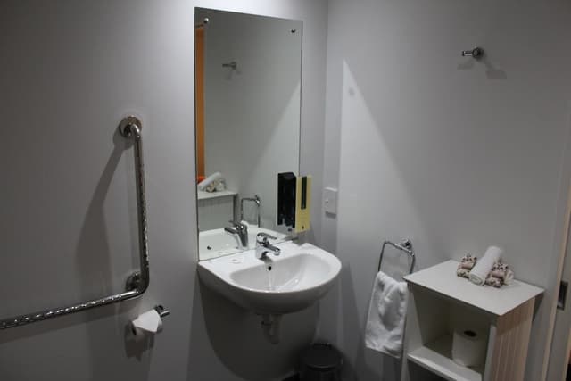 Executive Twin Studio Unit