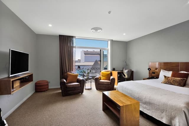 Anniversary Suite