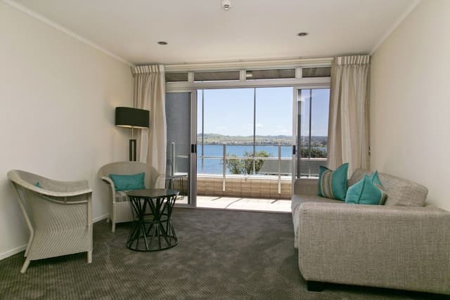 Premium Spa Suite