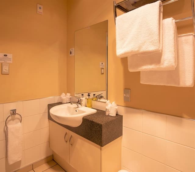 Two Bedroom Spa Apartment