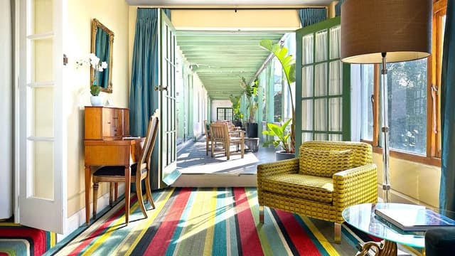 Pacific View Suite