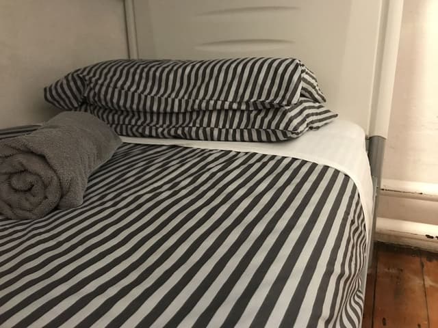 Twin Bunk, Shared Bathroom