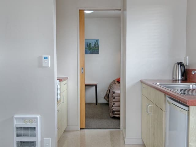 One Bedroom Family Unit