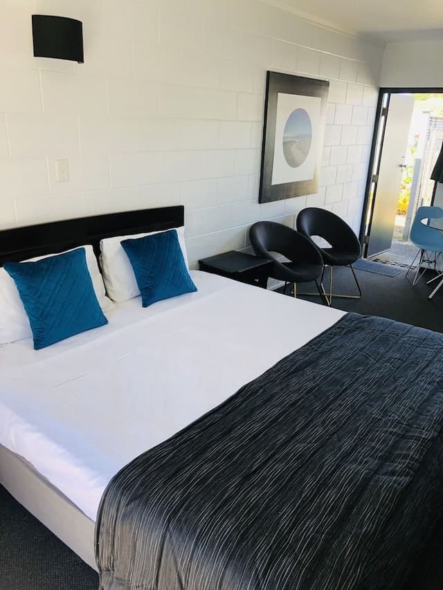 One Bedroom Suite