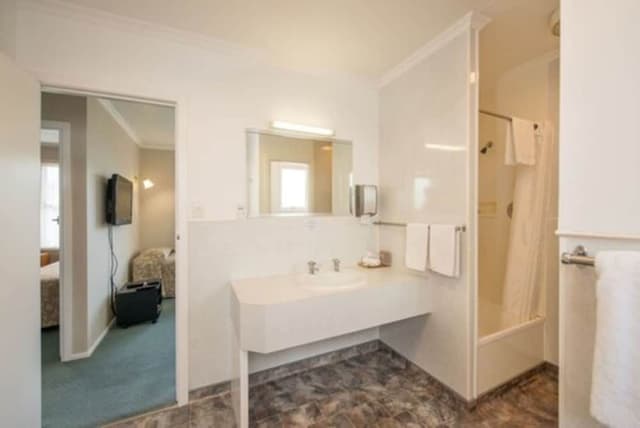 2 Bedroom Spa