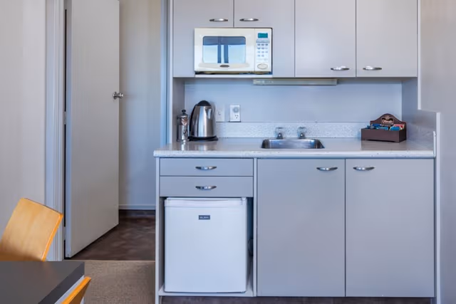 Family One-Bedroom Suite