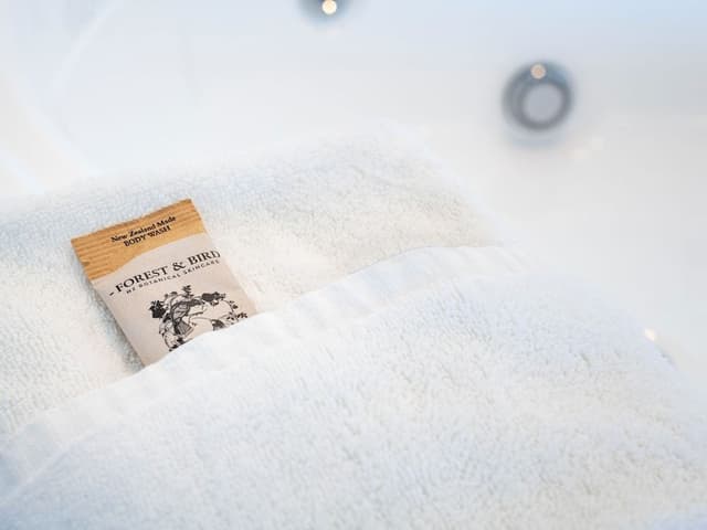 Executive Spa Tub Suite