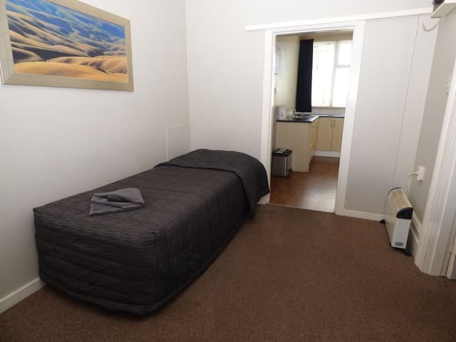 Large One Bedroom Unit