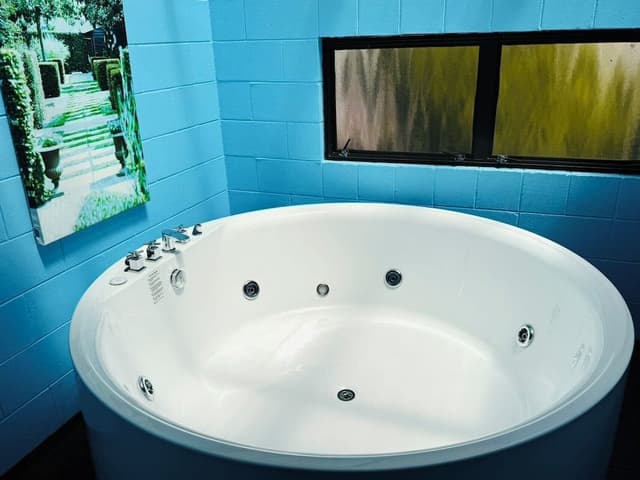 Family Apartment, 2 Bedrooms, Hot Tub