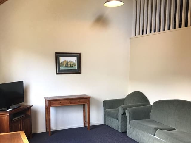 Superior Two Bedroom (Sleeps 5)