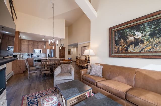 Condo, 3 Bedrooms