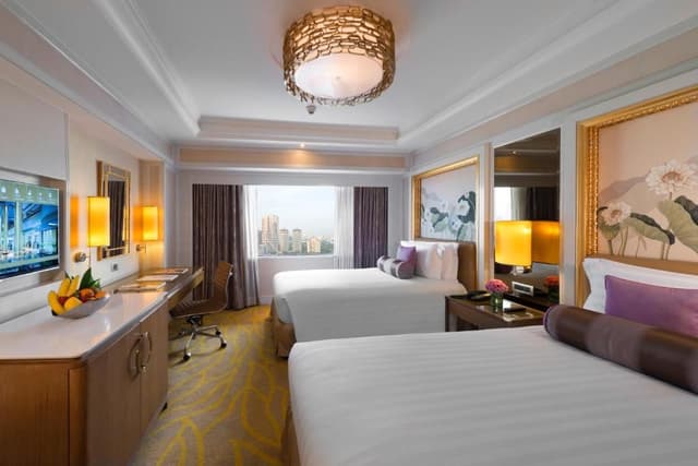 Premier Twin Room