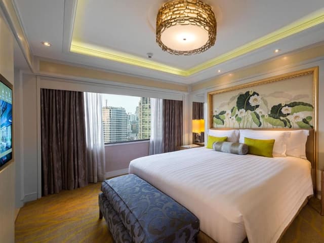 Premier Executive Suite