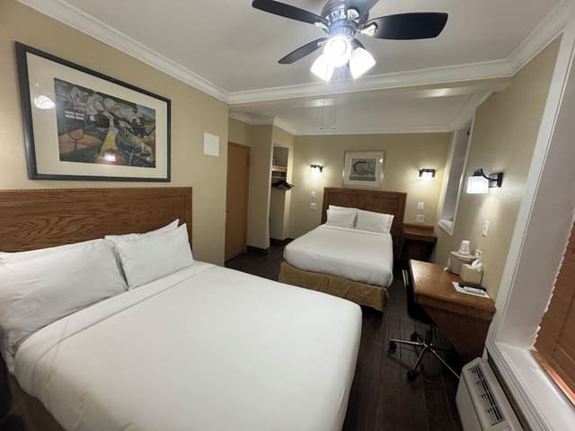 Traditional Room, 2 Full Beds