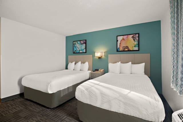 Suite, 2 Double Beds, Non Smoking