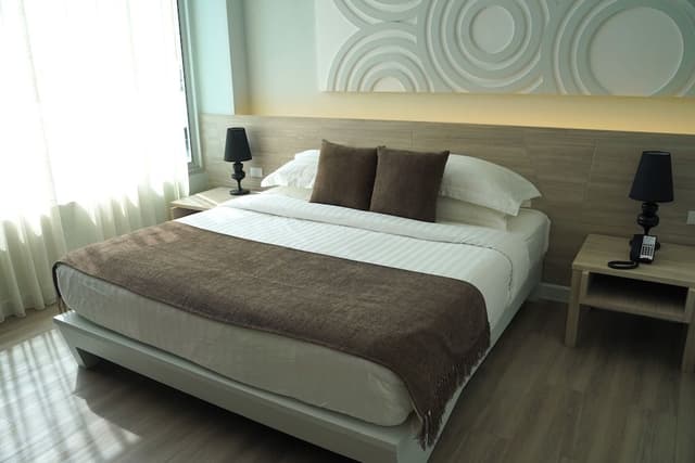 Deluxe Room, 1 Double Bed, Non Smoking, City View