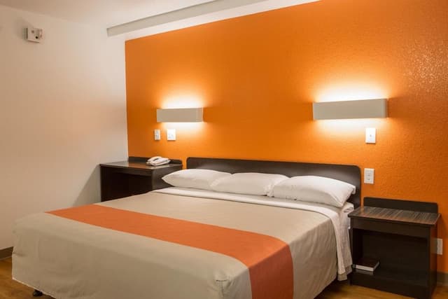 Standard Room, 1 Double Bed, Accessible, Non Smoking